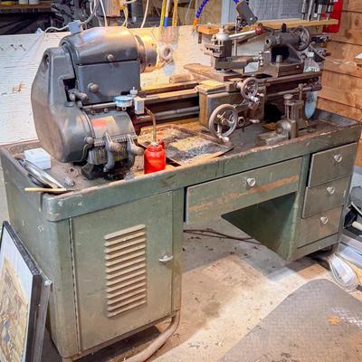1948 Logan Model 825 Screw Cutting Lathe on 3-Drawer Cabinet Base