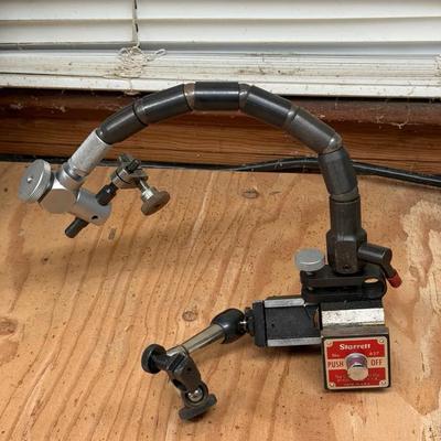 657TW FLEX-O-POST INDICATOR HOLDER - MAGNETIC BASE