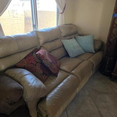 Sale Photo Thumbnail #102