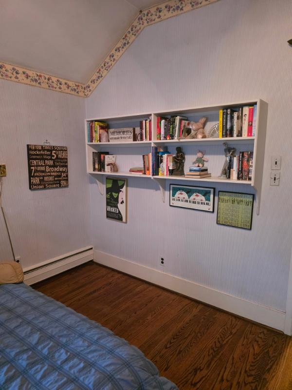 Sale Photo Thumbnail #8