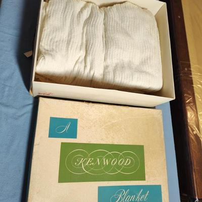 Sale Photo Thumbnail #751