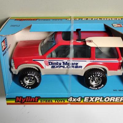 Sale Photo Thumbnail #985