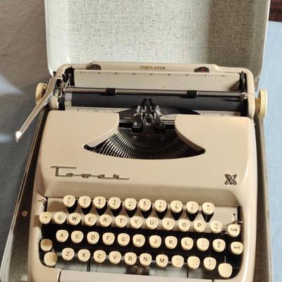 Sale Photo Thumbnail #854