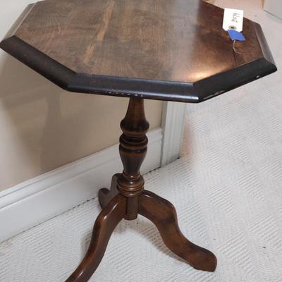 Sale Photo Thumbnail #670