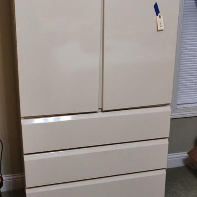 Sale Photo Thumbnail #476