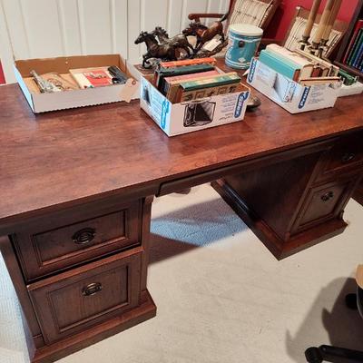 Sale Photo Thumbnail #883