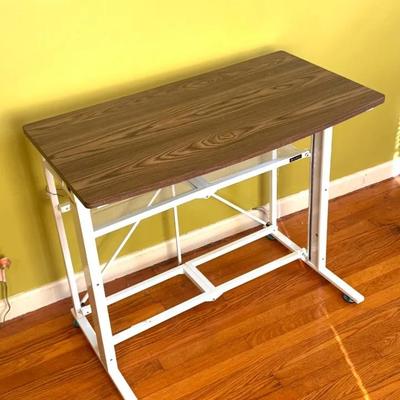 UP2U Adjustable Desk #1