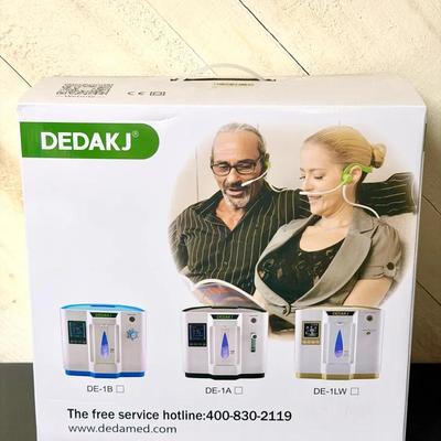 Dedakj DE-1LW Oxygen Concentrator with Nebulizer