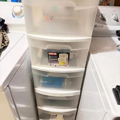 (2) Sterilite Drawer Carts 