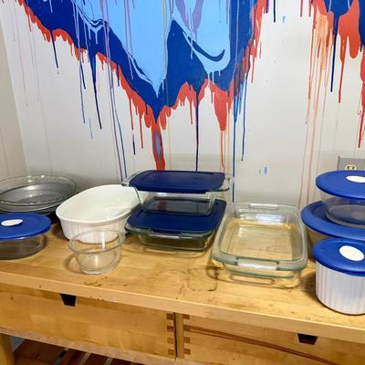 Kitchen Goods Feat. Pyrex Lot