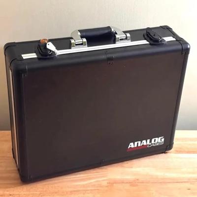 Analog Cases - Padded Briefcase With Key 