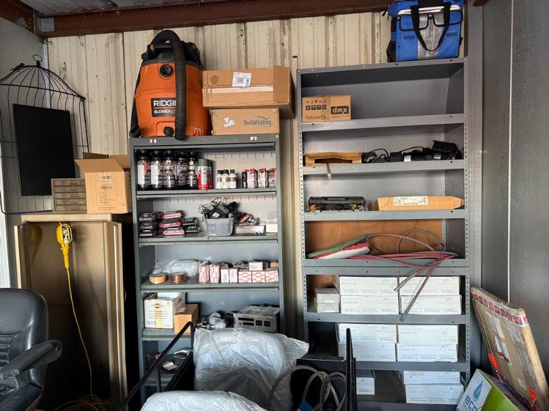 Sale Photo Thumbnail #17