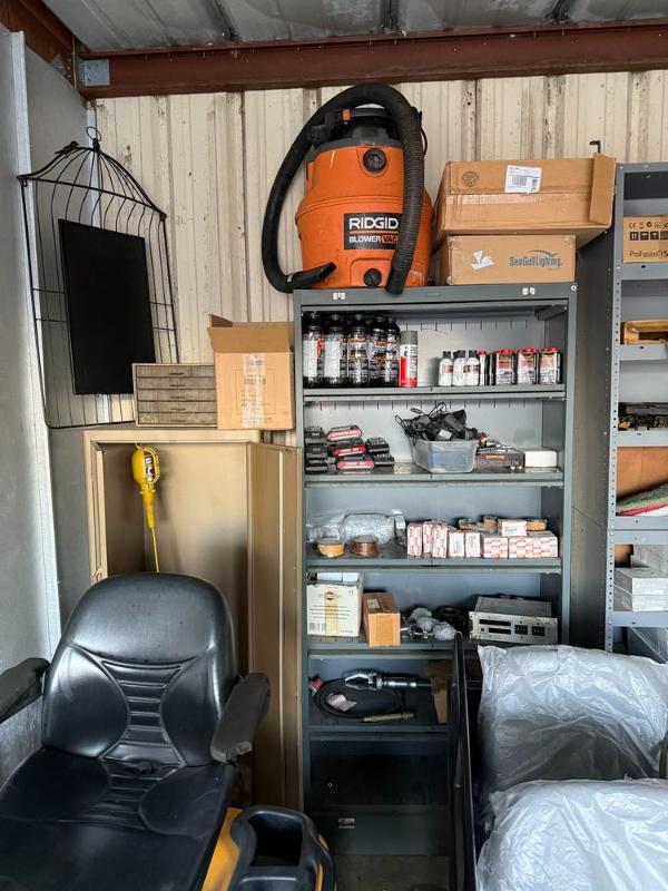 Sale Photo Thumbnail #9