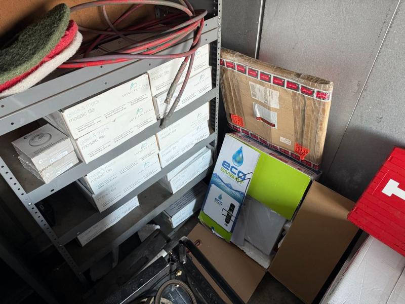 Sale Photo Thumbnail #14