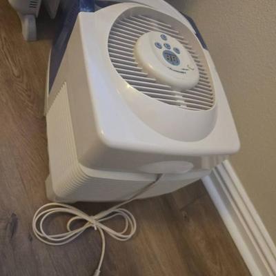 Sale Photo Thumbnail #899