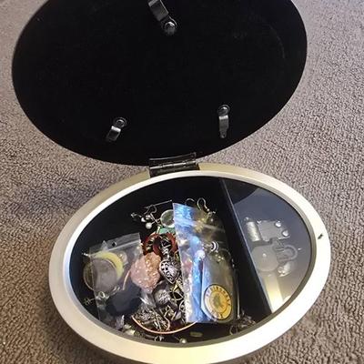 Sale Photo Thumbnail #959