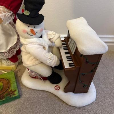 Sale Photo Thumbnail #472