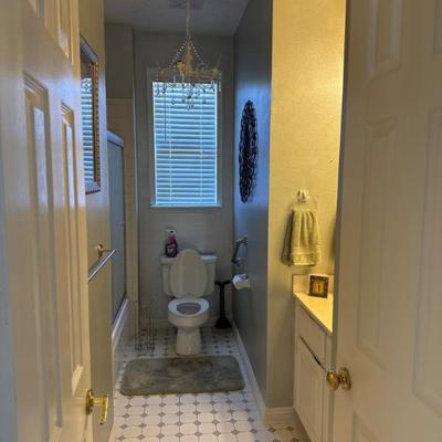 Sale Photo Thumbnail #267