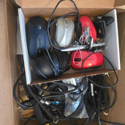 Sale Photo Thumbnail #510