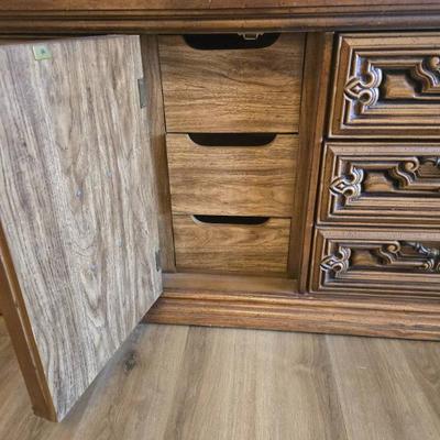 Sale Photo Thumbnail #1027