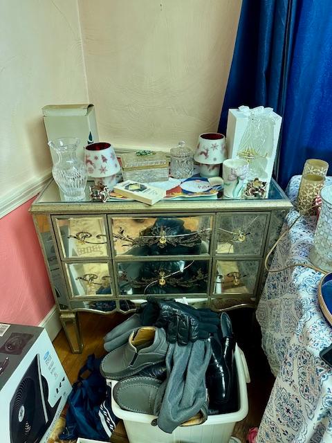 Sale Photo Thumbnail #9