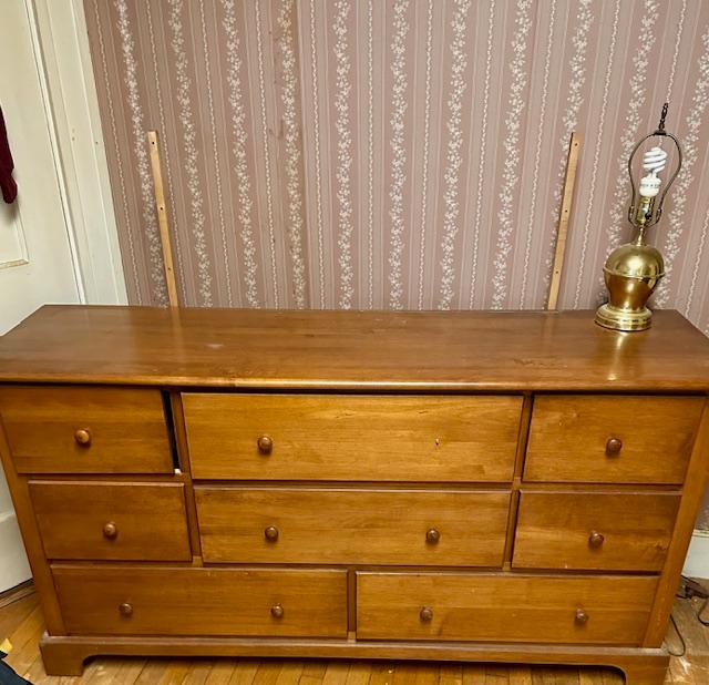 Sale Photo Thumbnail #16