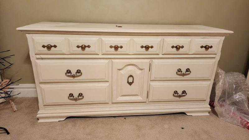 Sale Photo Thumbnail #121