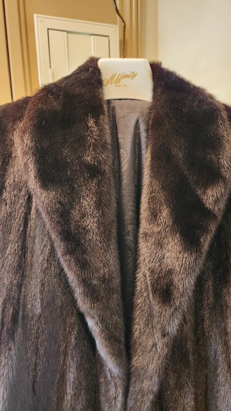 Sale Photo Thumbnail #111