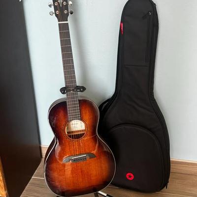 Alvarez Acoustic Guitar AMP660ESHB W/Stand & Case