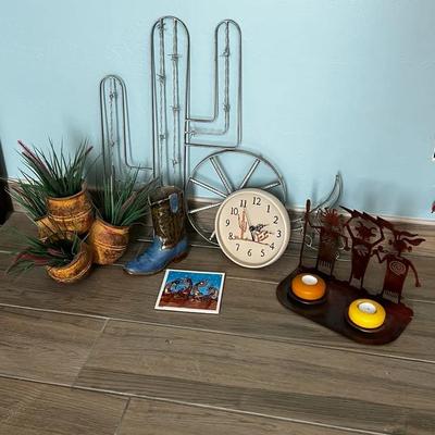 Southwest And Native Decor Lot 
