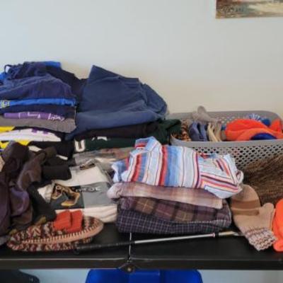 Sale Photo Thumbnail #68: Clothing