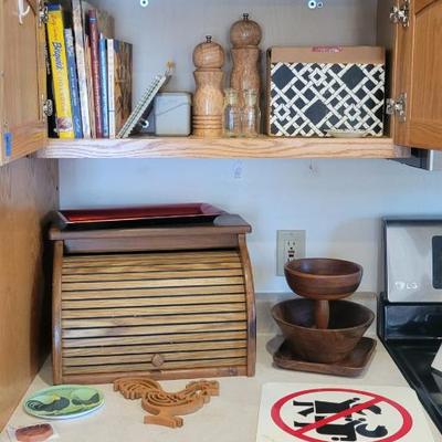 Sale Photo Thumbnail #4: Bread box and Cookbooks