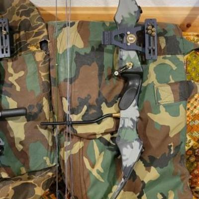 Sale Photo Thumbnail #108: Compound Bow