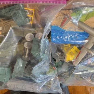 Sale Photo Thumbnail #142