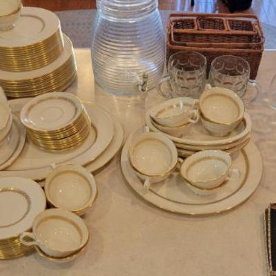 Sale Photo Thumbnail #11: Imperial China by Lenox