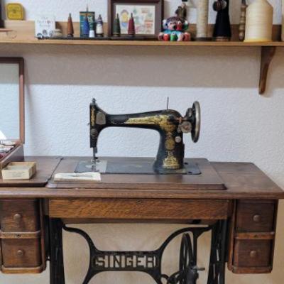 Sale Photo Thumbnail #152: Antique Singer 