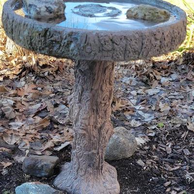 Sale Photo Thumbnail #376: Bird Bath 