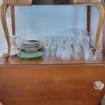 Sale Photo Thumbnail #13: Drop Leaf that needs some love and a nice solid writing desk