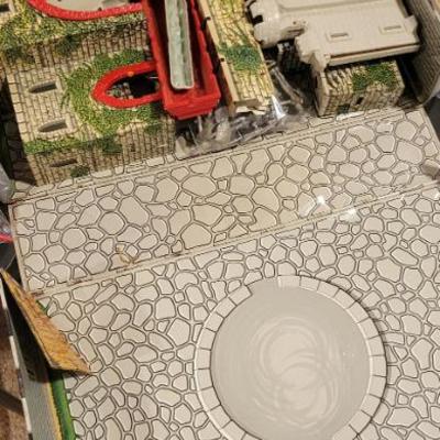 Sale Photo Thumbnail #200: Carry- All Fighting Knights Play Set 