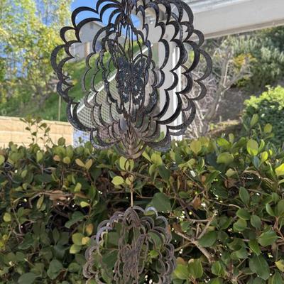 Sale Photo Thumbnail #128: Garden art