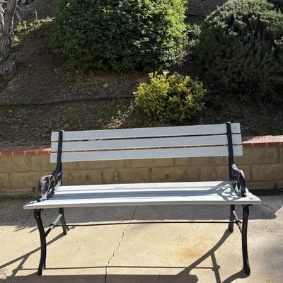 Sale Photo Thumbnail #126: Garden Bench