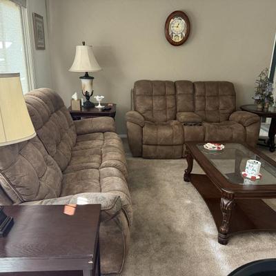 Entertainment room dodaš and coffee table and side tables