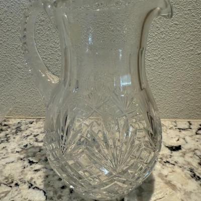 Fine crystal vase