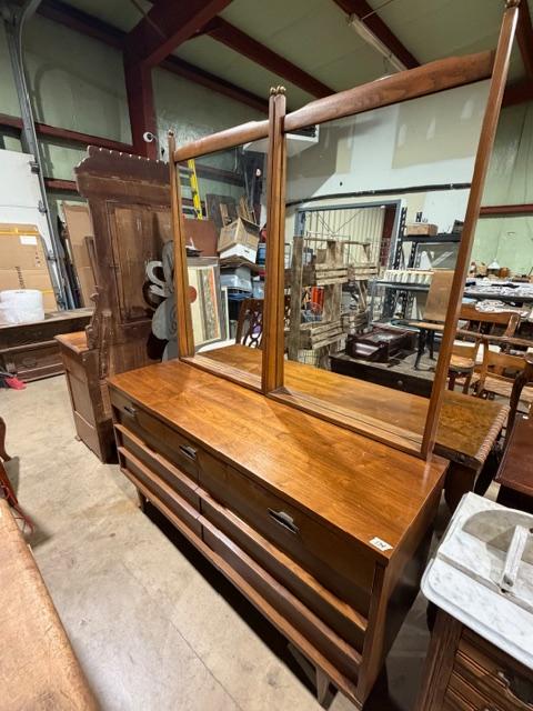 Sale Photo Thumbnail #6