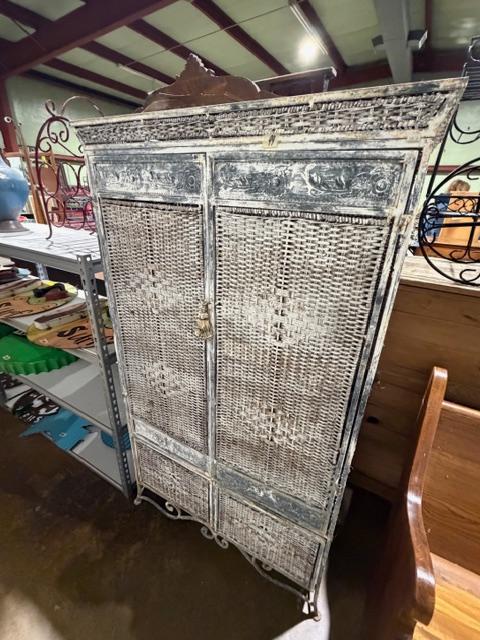 Sale Photo Thumbnail #7