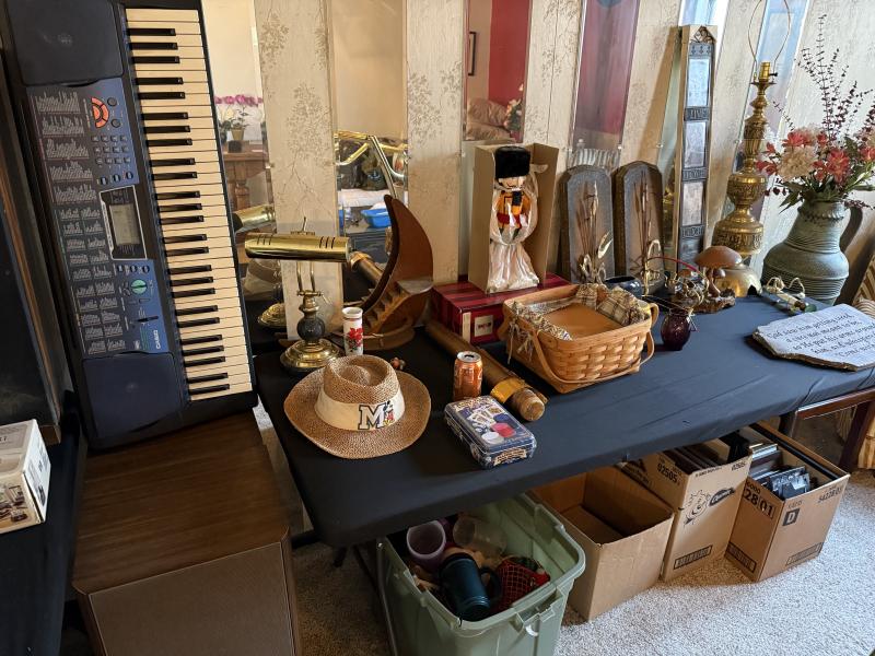 Sale Photo Thumbnail #49