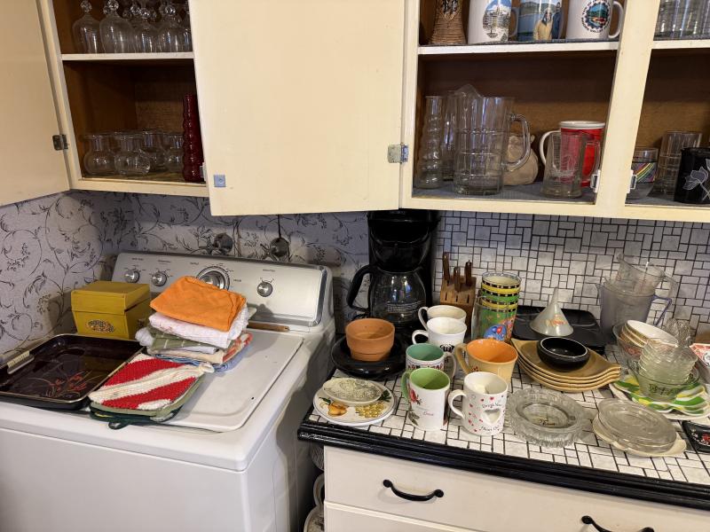 Sale Photo Thumbnail #30