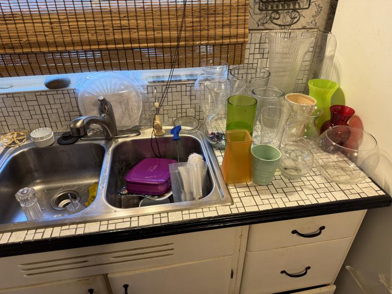 Sale Photo Thumbnail #32