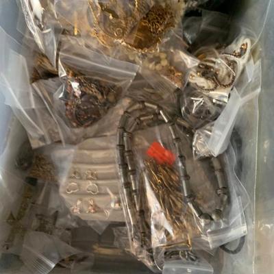 Sale Photo Thumbnail #64