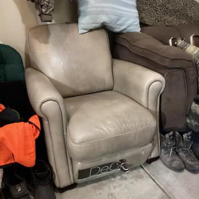 Sale Photo Thumbnail #59